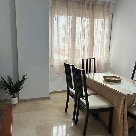 Alonso De Burgos En El Centro De Apartment Cordoba